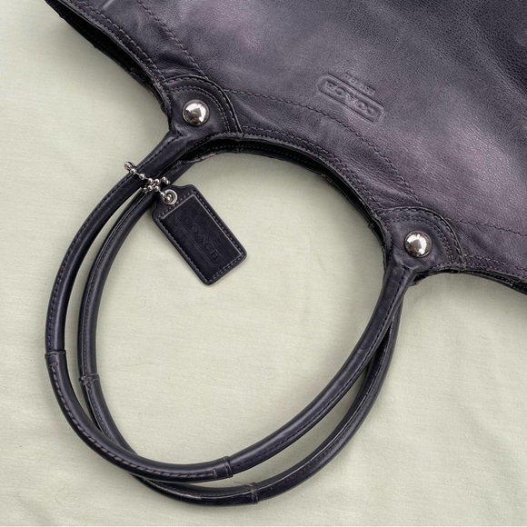 Coach black leather shoulder bag - Picture 8 of 9